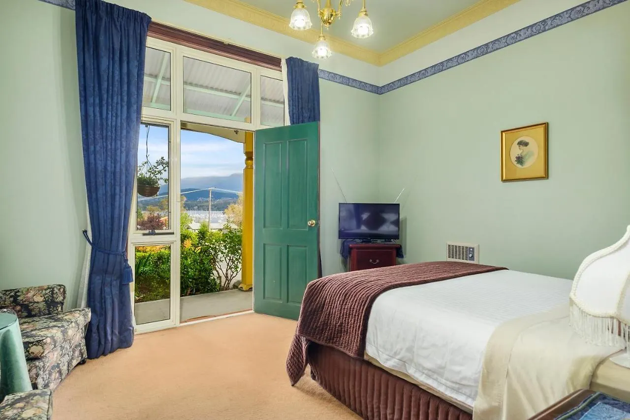Orana House Bed & Breakfast Hobart 4*,  Australia