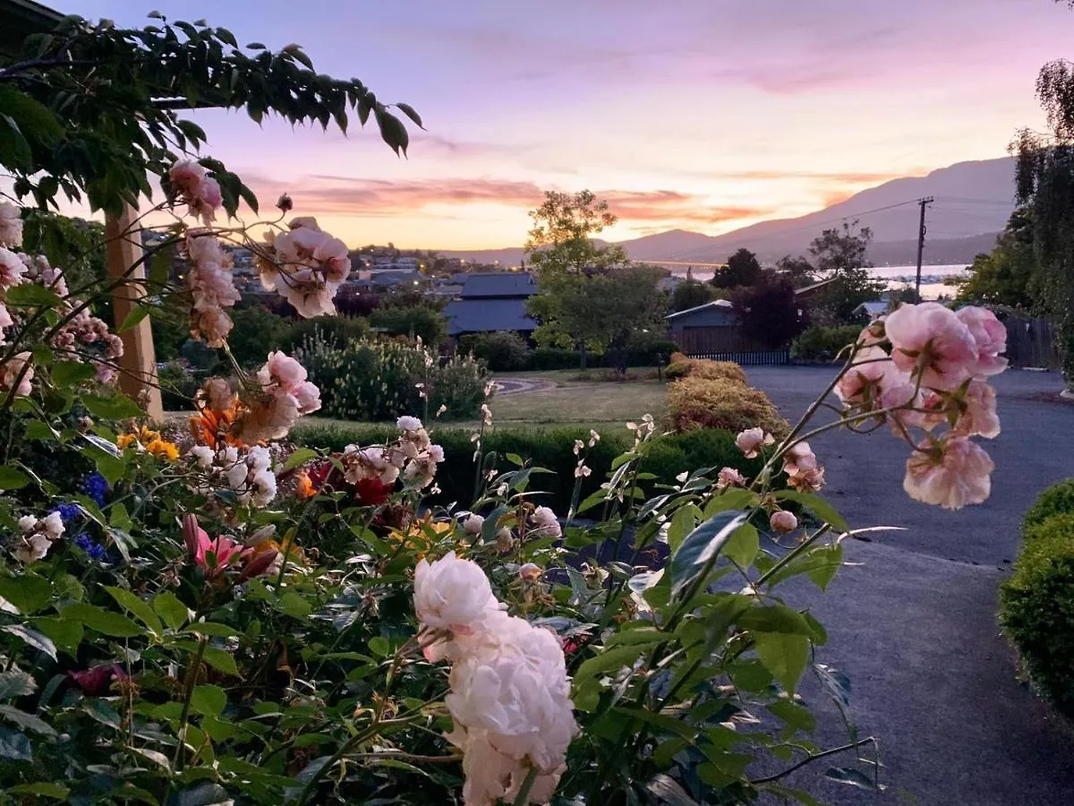 Orana House Bed & Breakfast Hobart 4*,  Australia