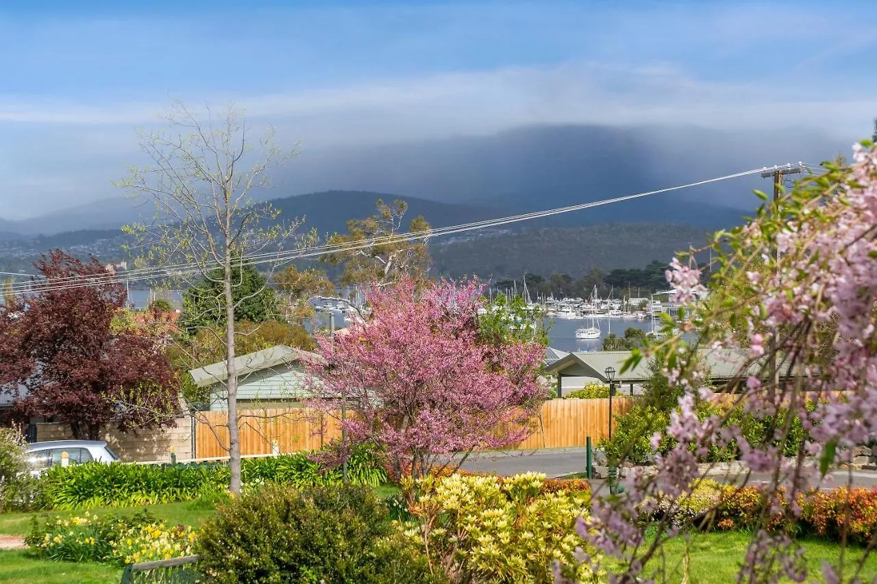 Orana House Bed & Breakfast Hobart